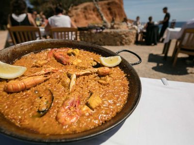 Sa Caleta – traditional seafood cuisine throughout the year