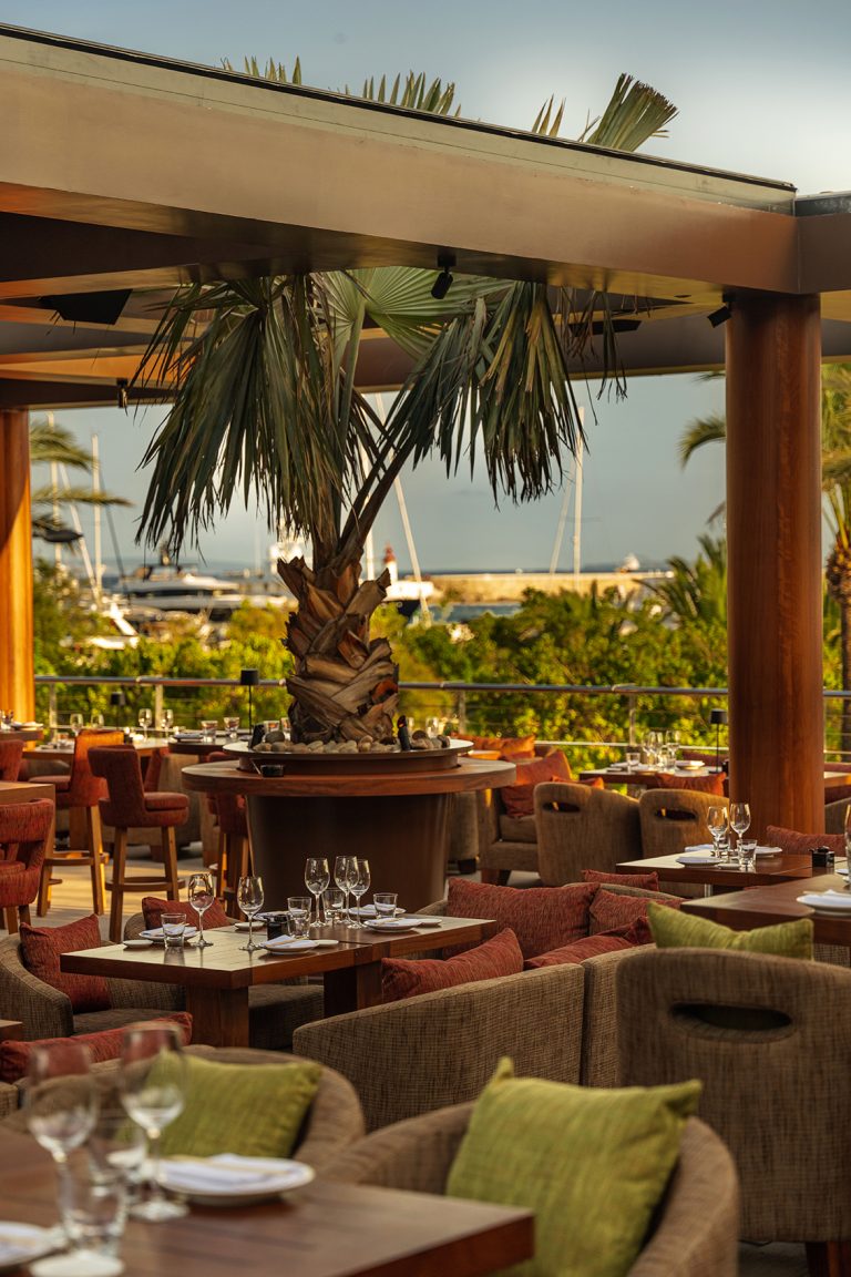 Contemporary Japanese restaurant in Ibiza with great views of Marina Ibiza