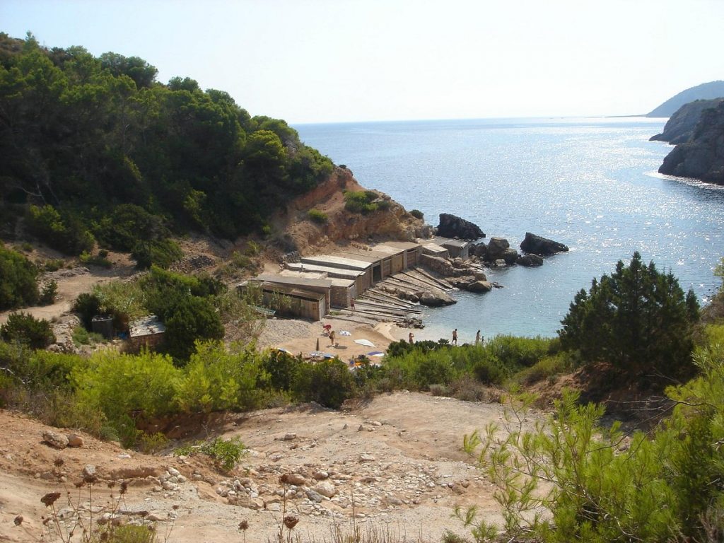 Cala d'en Serra beach