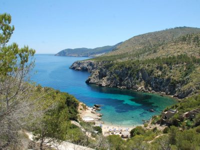 Cala d’en Serra – the best beach in the north of the island