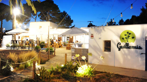 Restaurant Can Mosson by Gillemis