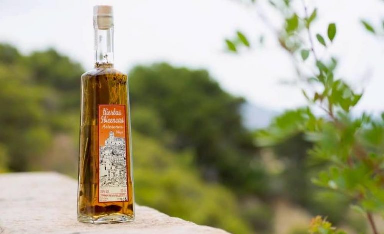 Aniseta Ibiza Hierbas